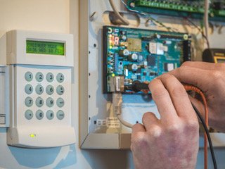 Intruder Alarm Maintenance Hull