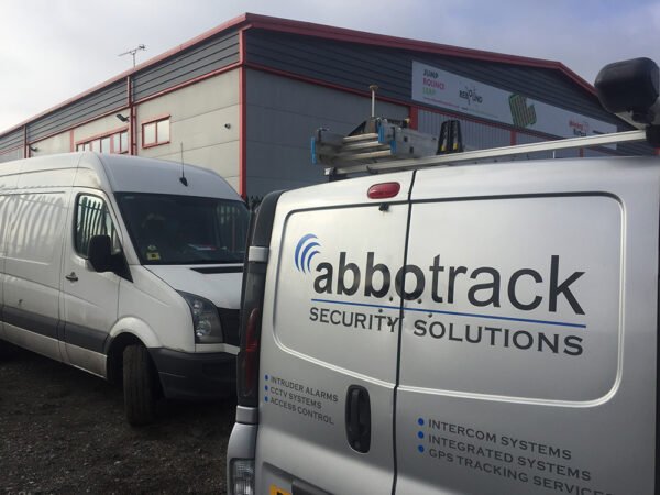 GPS Trackers – Commercial Fleet / Hull