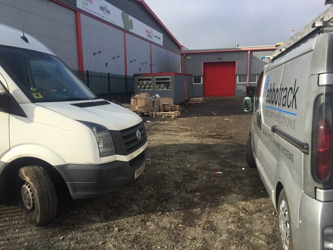 GPS Trackers – Commercial Fleet / Hull