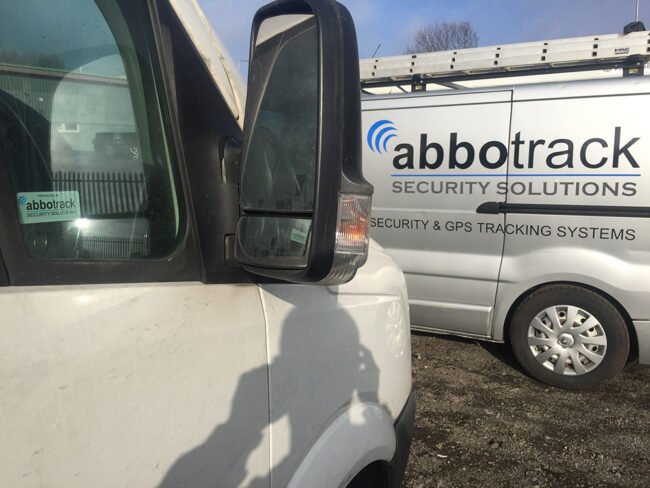 GPS Trackers – Commercial Fleet / Hull