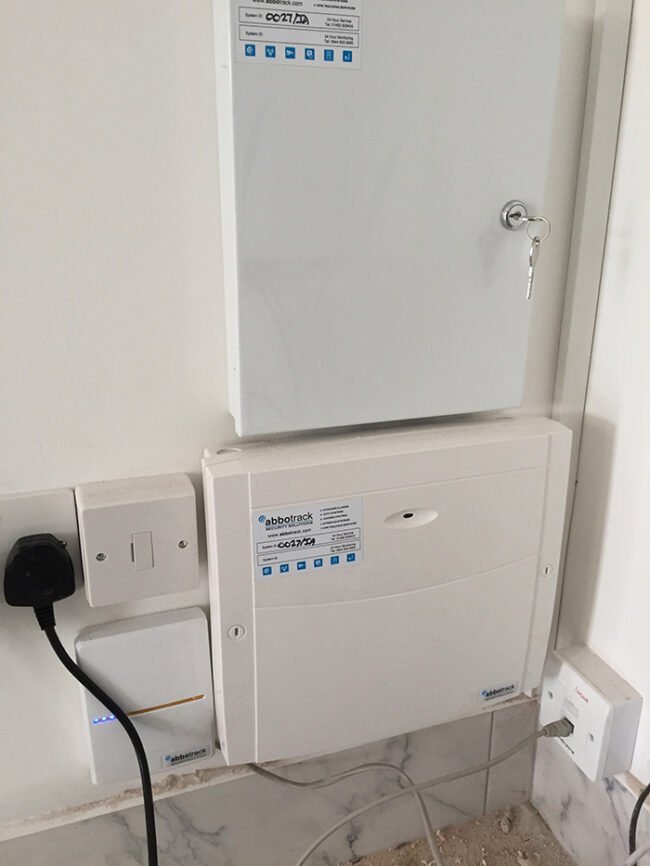 Wireless Intruder Alarm – Finance Company / Hull