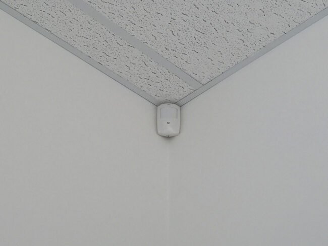 Wireless Intruder Alarm – Finance Company / Hull