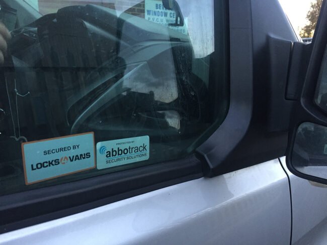 GPS Trackers – Commercial Fleet / Hull 4