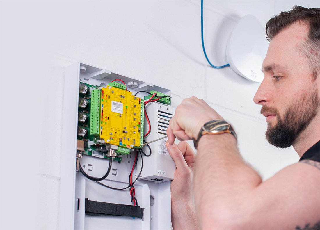 Access Control Maintenance Hull